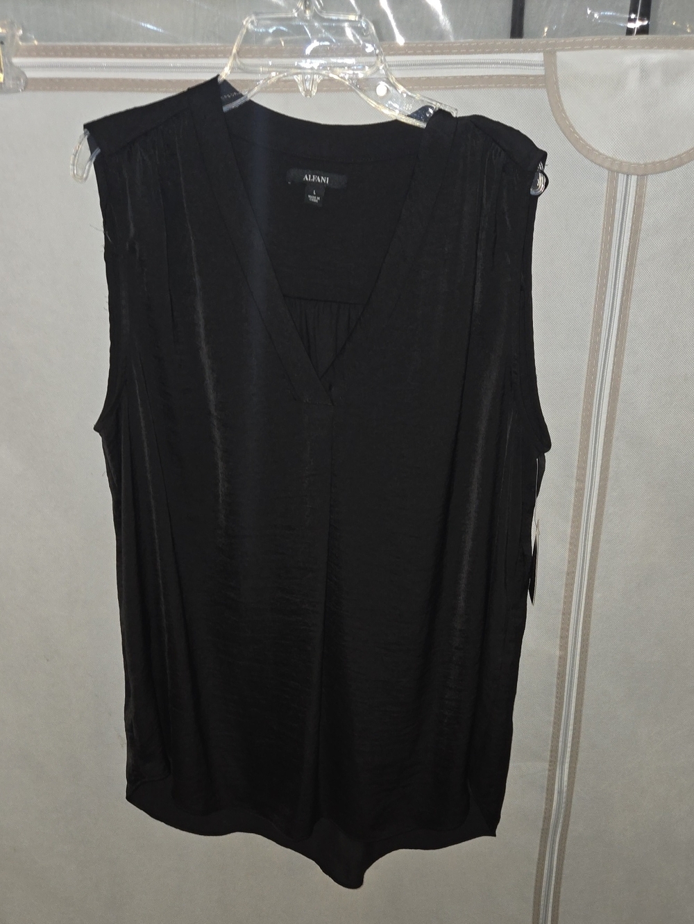 Alfani Black Sleeveless V-Neck Camisole Top